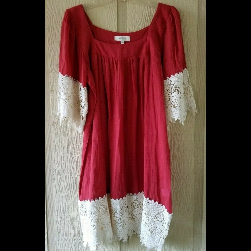 UMGEE SIZE L RED & WHITE  LACE HEM & CUFFS DRESS